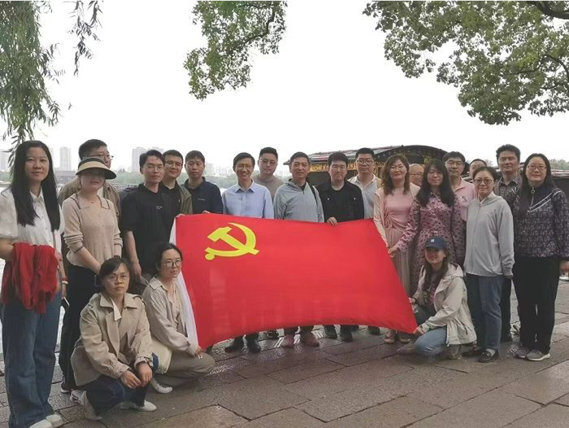 参观嘉兴南湖红船 参观嘉兴南湖红船
